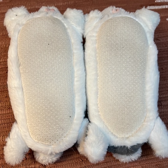 Aerie Fuzzy Puppy Holiday Slippers Women’s Size 8 - Picture 6 of 6